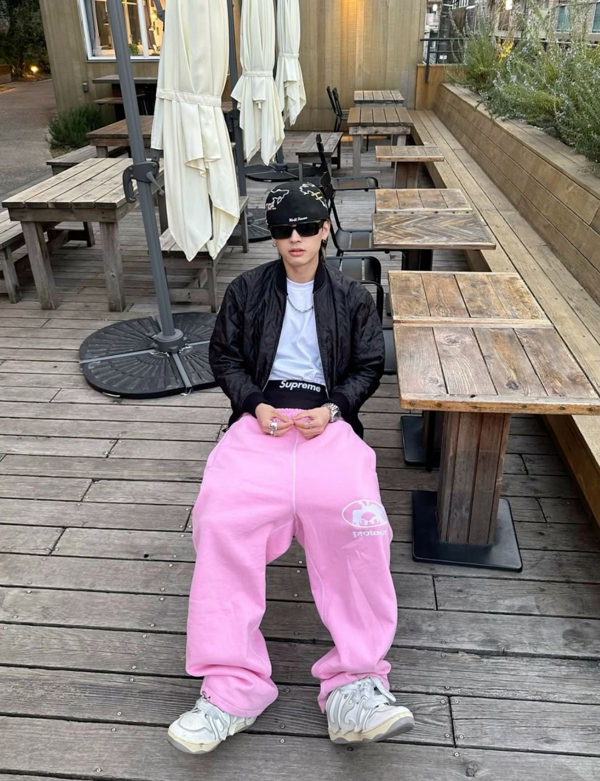 baggy bottoms